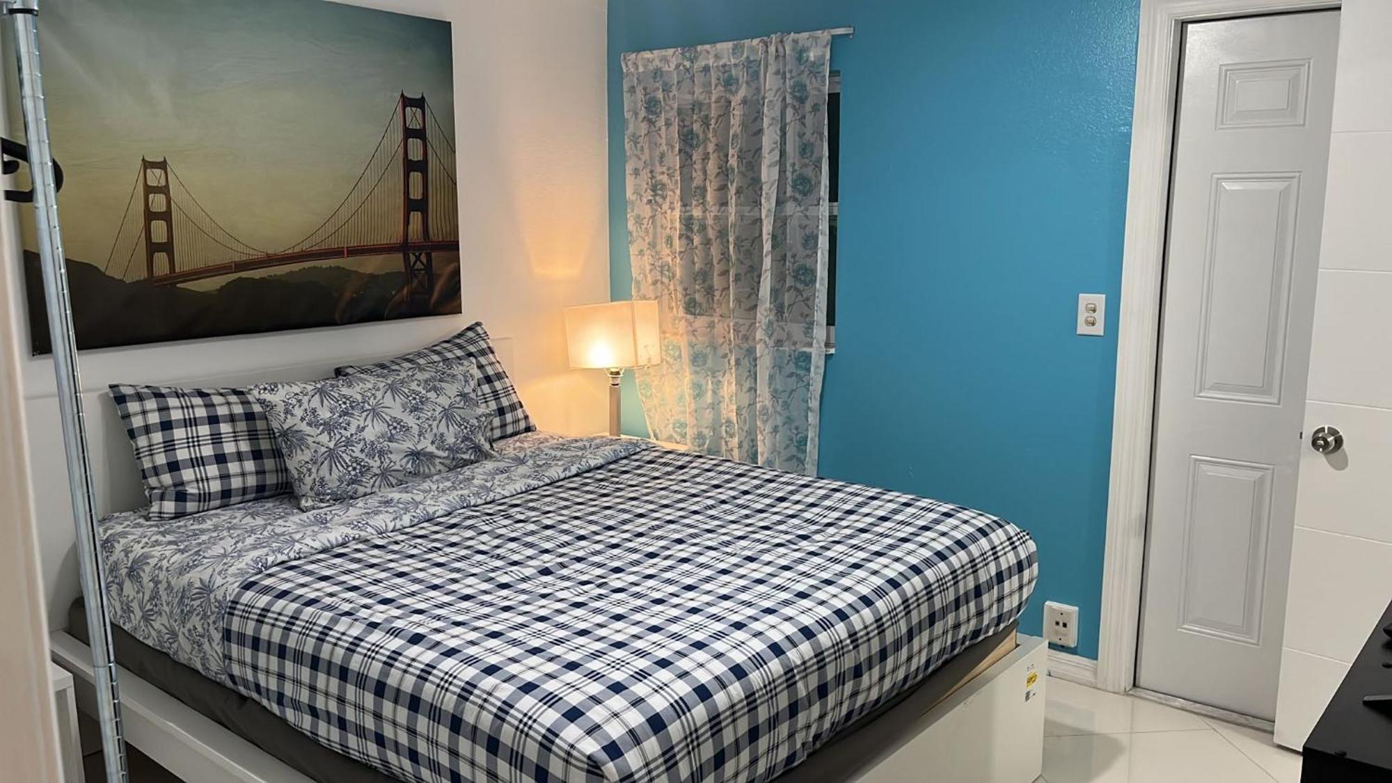 Beautiful, Fully Furnished 4Bed 2Bath House - 5 Minute Walk To Miracle Mile Downtown Coral Gables Villa Miami Exteriör bild